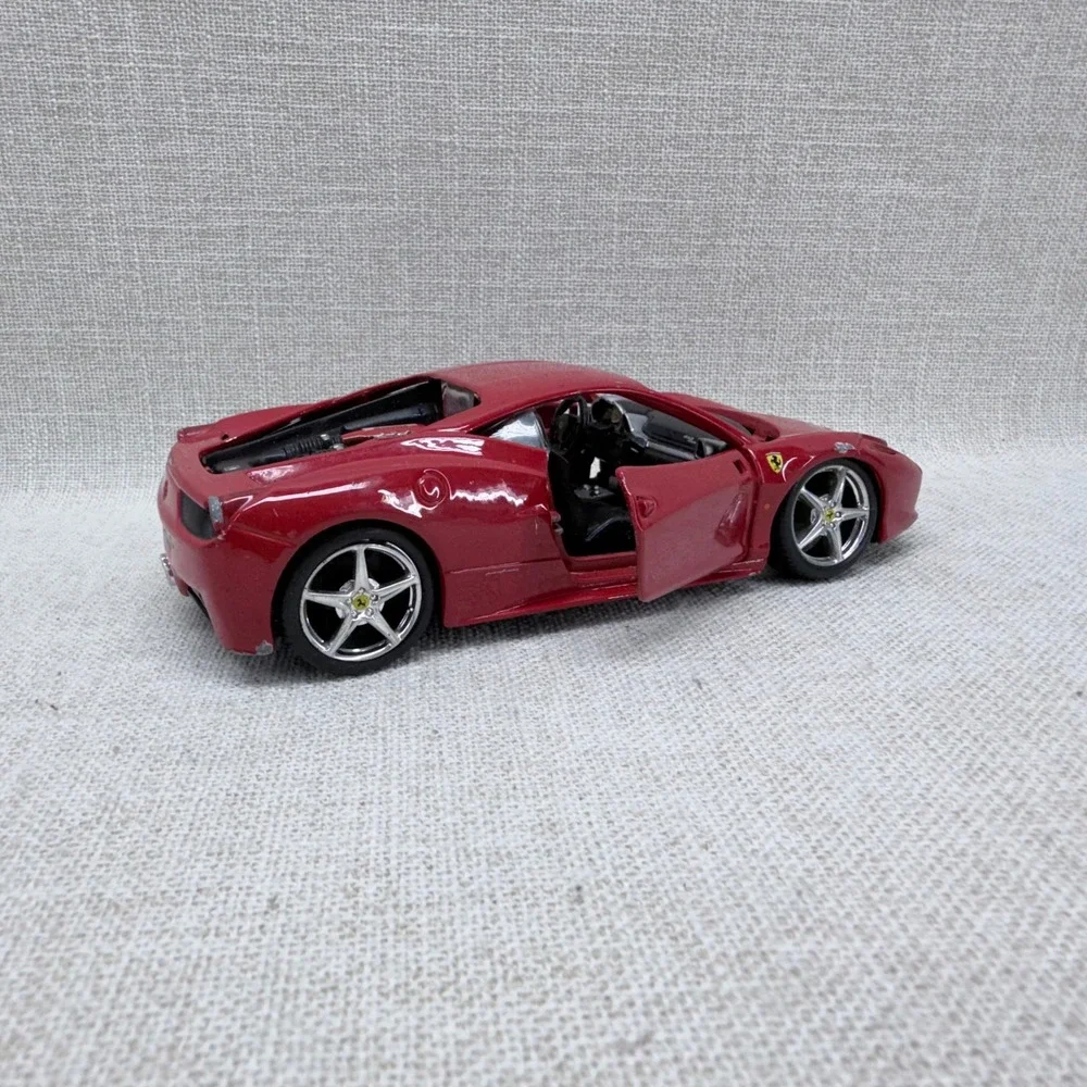 Jada 1970 Plymouth Hemi Cuda & Maisto Ferrari 458 Italia 1/24 Diecast Car Lot